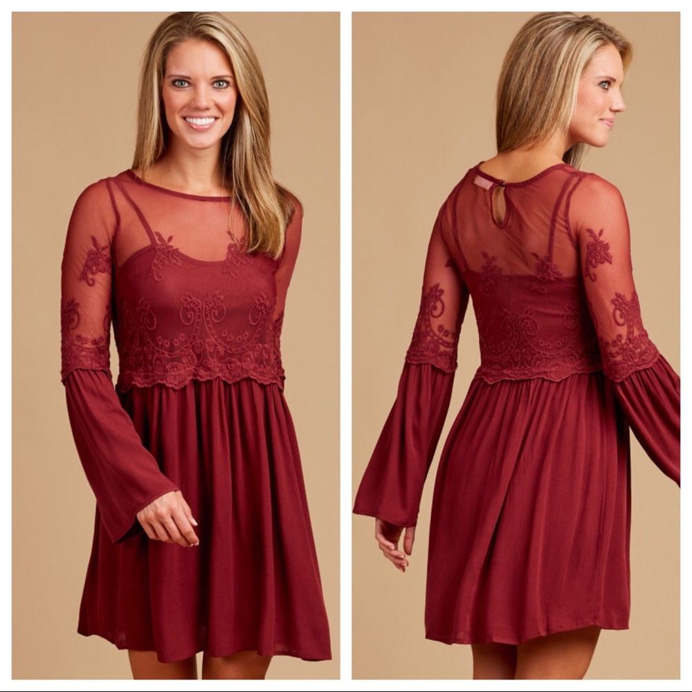 Altar’d State ‘Darian’ Lace Long Sleeve Dress